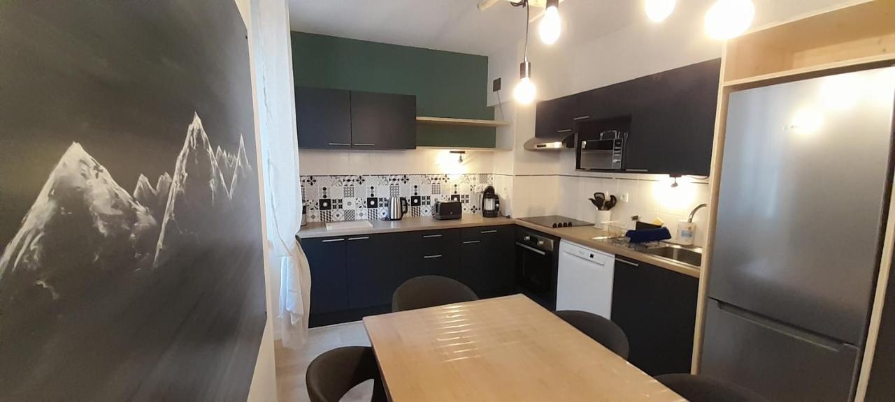 Tres Bel Appartement T3 Hyper Centre Entierement Renove En 2022 Luz-Saint-Sauveur Dış mekan fotoğraf